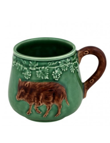 Mug sanglier marron et verte avec un petit sanglier en relief
