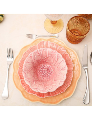 Le bol Dalia sur la table